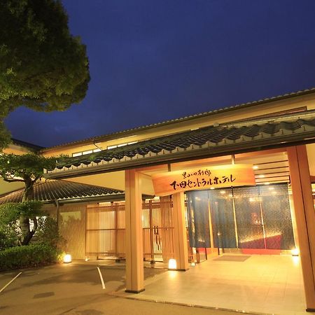 Shimoda Central Hotel Esterno foto
