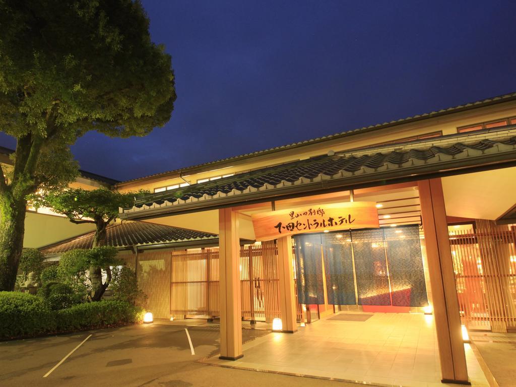 Shimoda Central Hotel Esterno foto